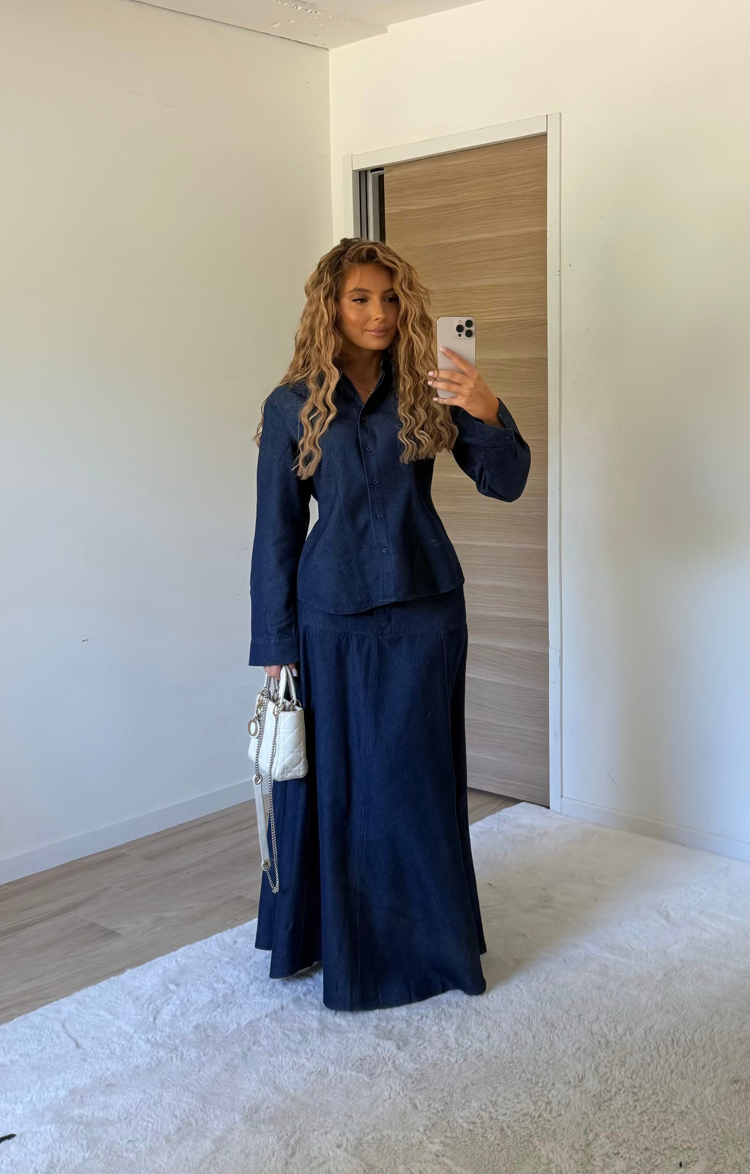 misslinoush 