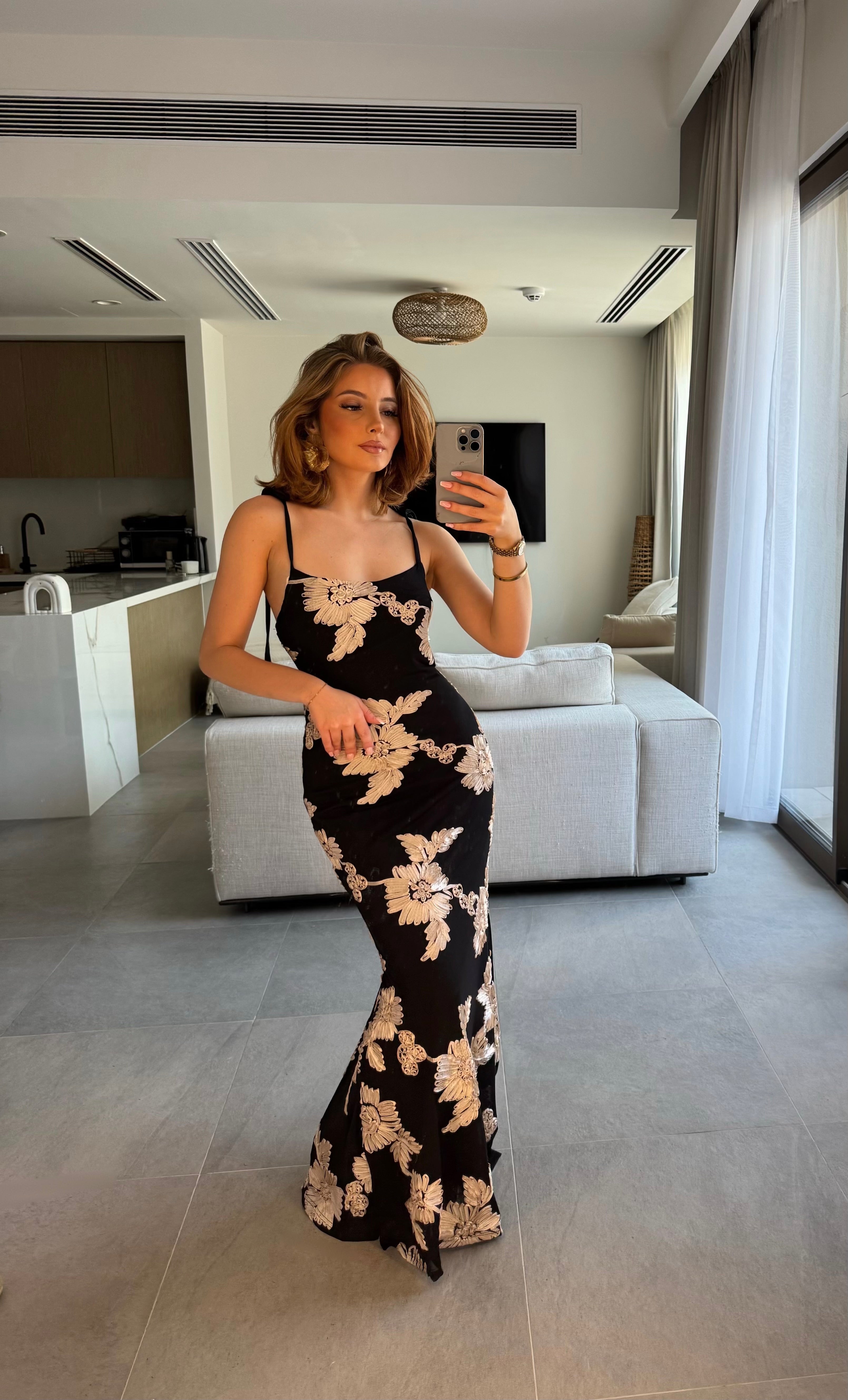 misslinoush 