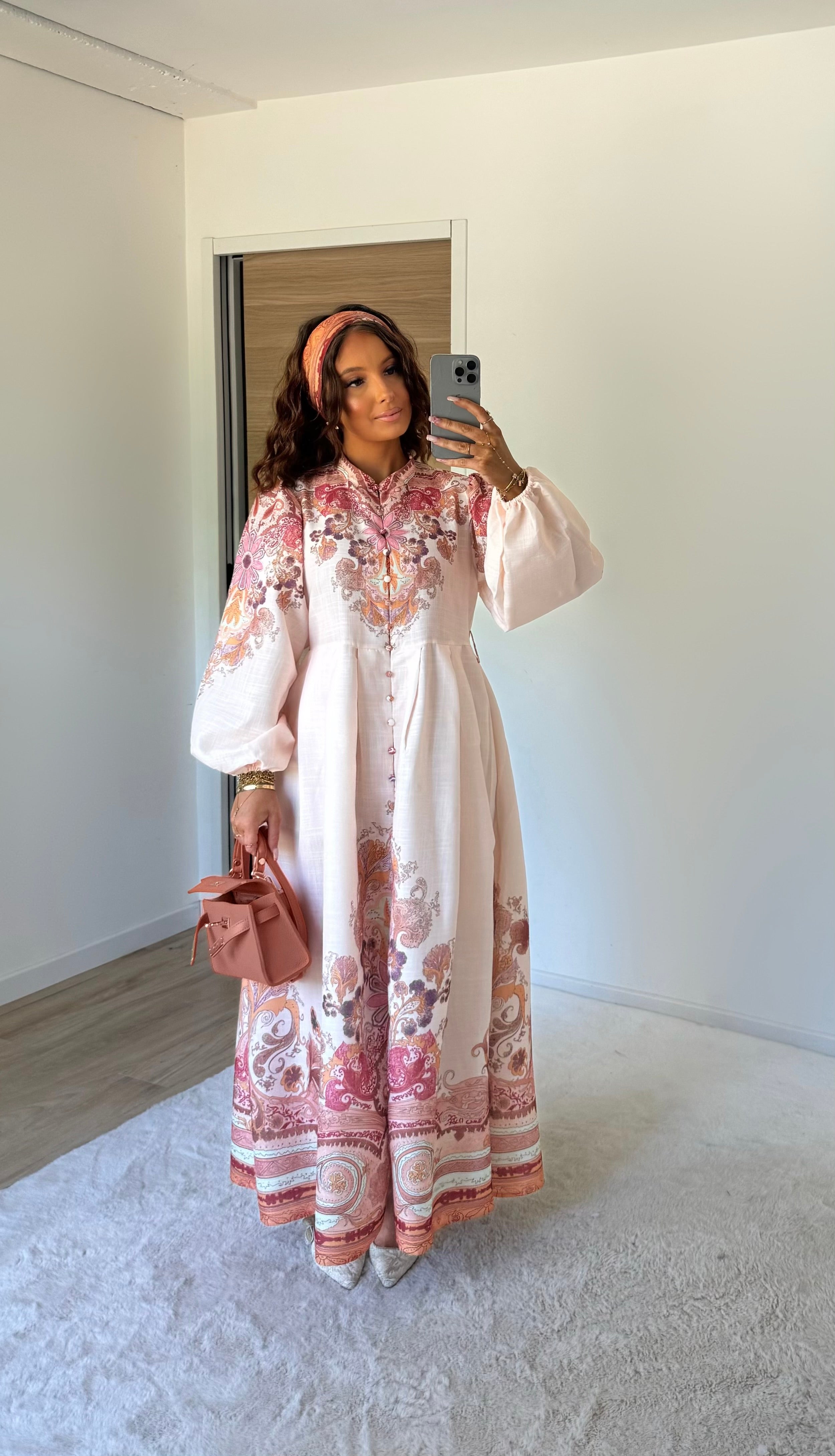 misslinoush 